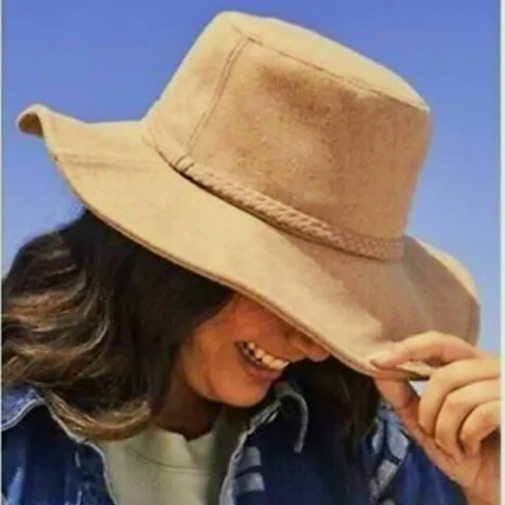 ASN Harper floppy hat